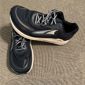 Alta Running Shoes - Navy- Only worn once - Size 13